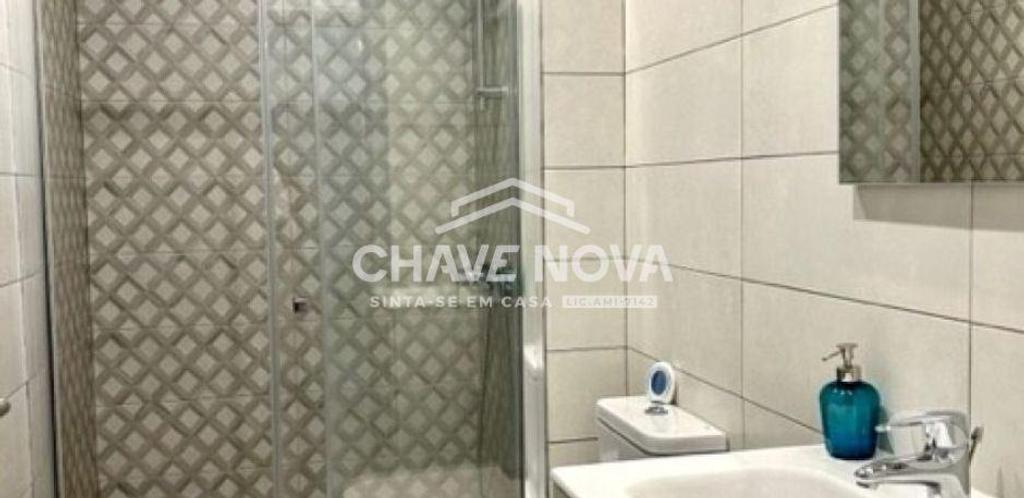 Apartamentos a venda Loulé - Fotos para Loule-Apartamento T2 em zona nobre de Quarteira. (VLM 00084)