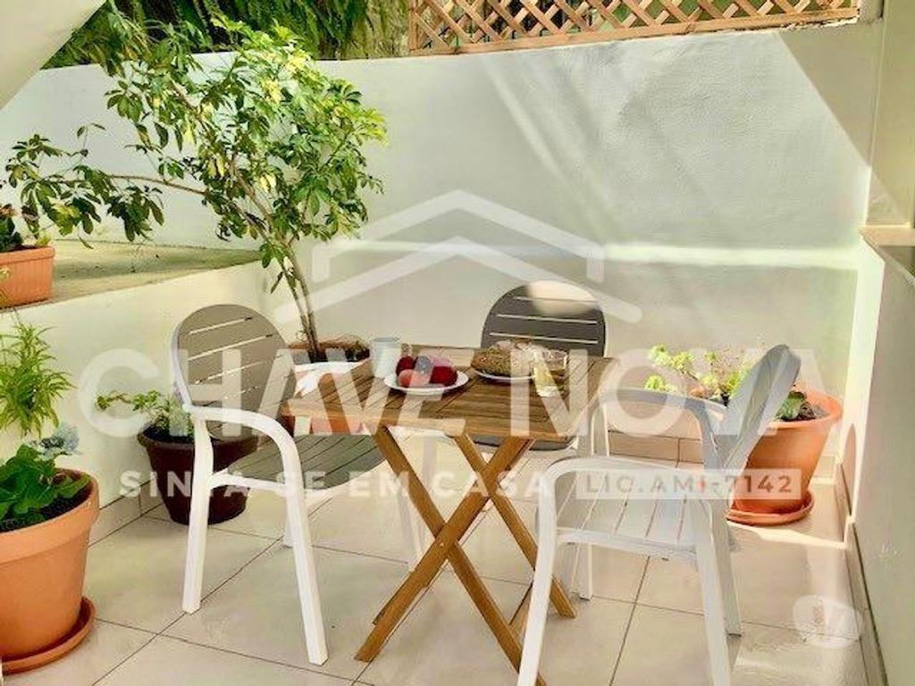 Apartamentos a venda Vila Nova de Gaia - Fotos para Apartamento T2 com Varanda Privativa e Deslumbrantes Vistas para