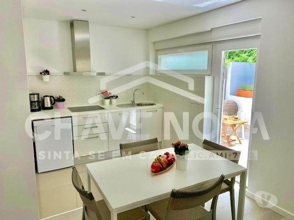 Apartamentos a venda Vila Nova de Gaia - Fotos para Apartamento T2 com Varanda Privativa e Deslumbrantes Vistas para