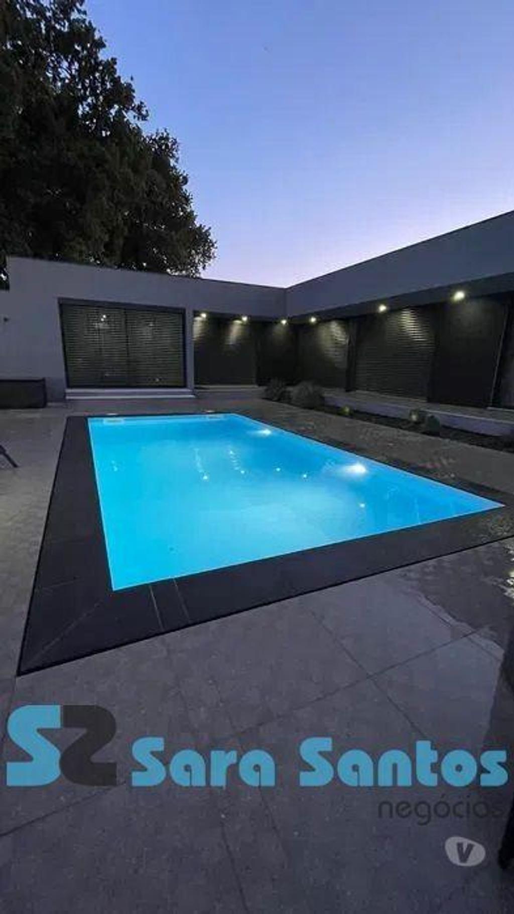 Apartamentos a venda Paços de Ferreira - Fotos para Moradia Térrea T4 Luxo C Piscina centro cidade-Paços Ferreira