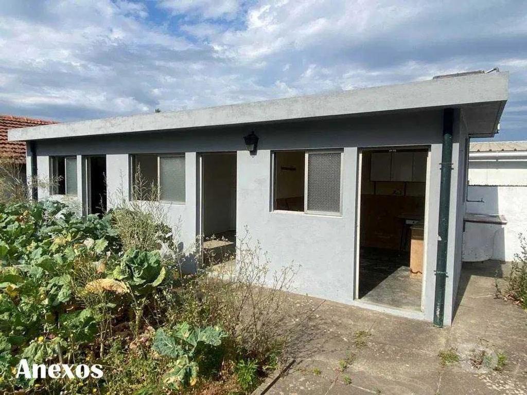 Apartamentos a venda Matosinhos - Fotos para 2 Moradias em Banda Juntas - Leça do Balio -Matosinhos (04050)