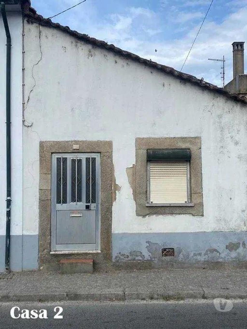 Apartamentos a venda Matosinhos - Fotos para 2 Moradias em Banda Juntas - Leça do Balio -Matosinhos (04050)