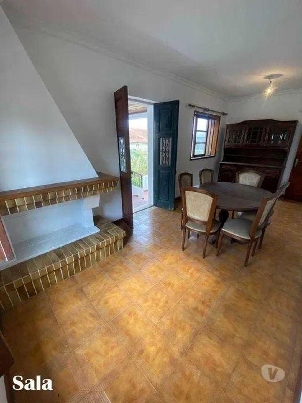 Apartamentos a venda Matosinhos - Fotos para 2 Moradias em Banda Juntas - Leça do Balio -Matosinhos (04050)