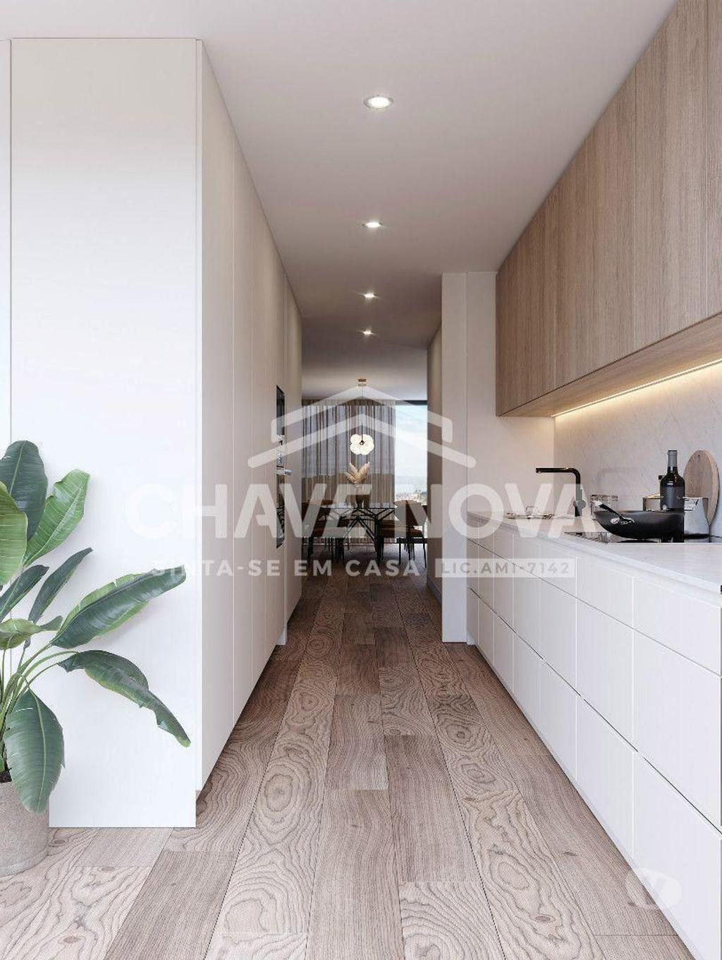 Apartamentos a venda Aveiro - Fotos para Apartamento T4 Duplex com terraço no centro da cidade de Aveiro,