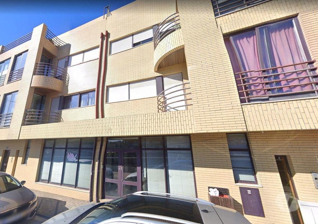 Comprar Loja Vila Nova de Gaia - Fotos para Lojas em Valadares (A44)