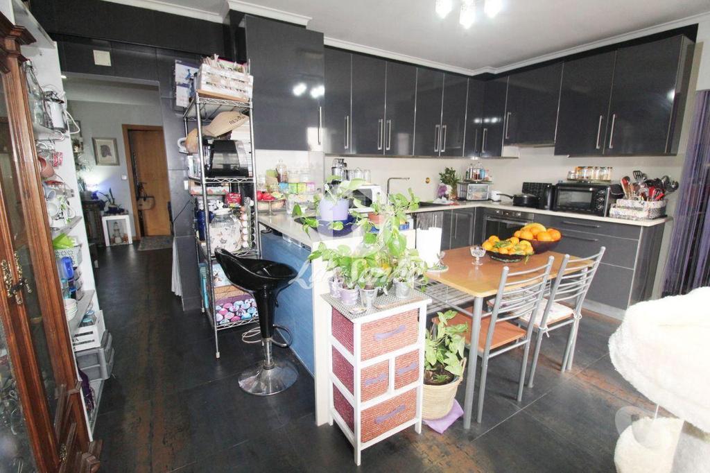 Apartamentos a venda Barcelos - Fotos para Barcelos-Apartamento no Centro de Barcelos (265-A-01280)