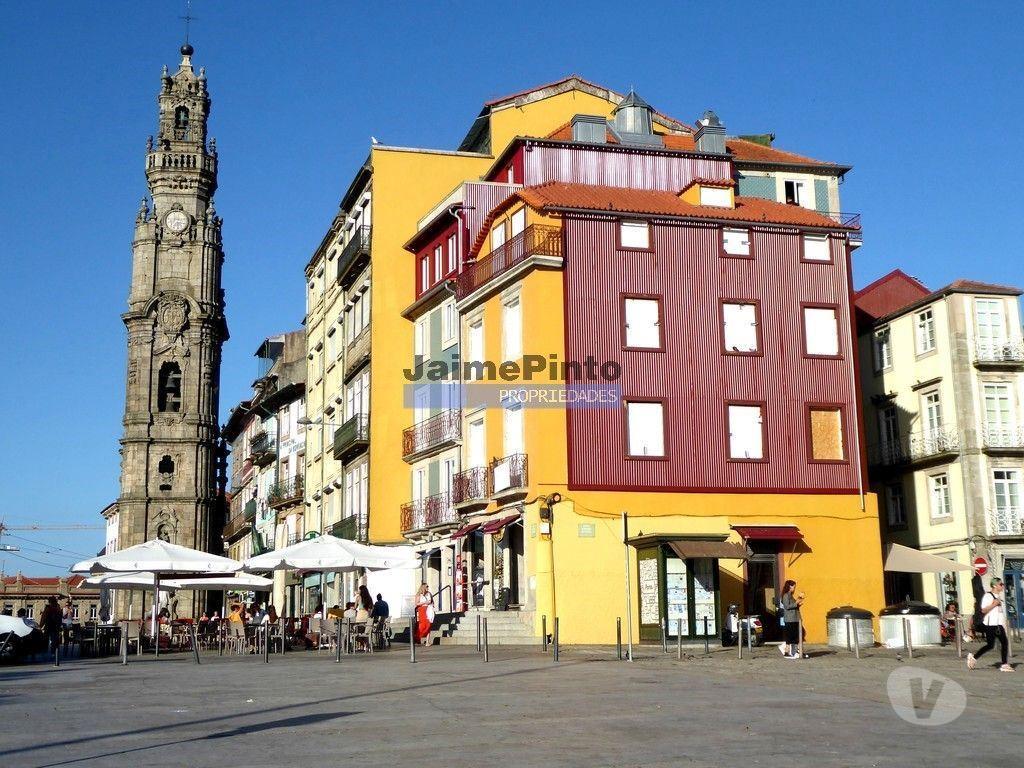 Comprar Loja Porto - Fotos para PRÉDIO Traça antiga, ZONA HISTÓRICA PORTO. Portugal, zona...