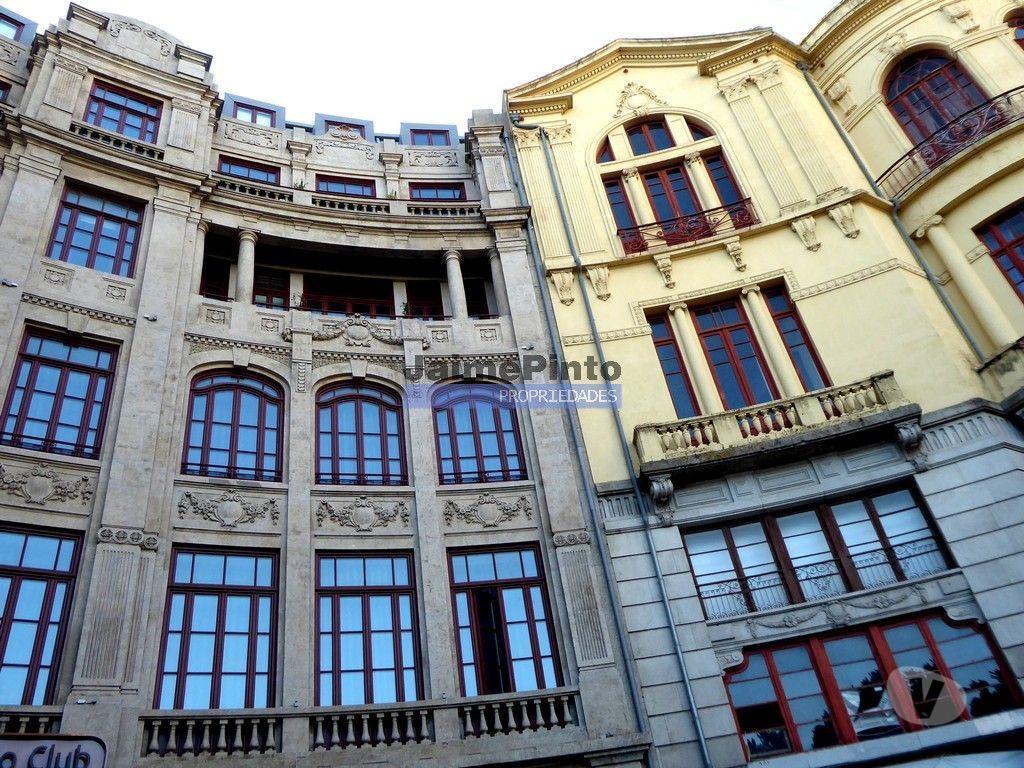 Comprar Loja Porto - Fotos para PRÉDIO Traça antiga, ZONA HISTÓRICA PORTO. Portugal, zona...
