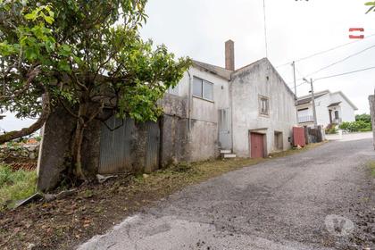 Casas a venda - Fotos para Porto-de-mos-Moradia com terreno de 7440M2 + Ruínas (1-M-000582)