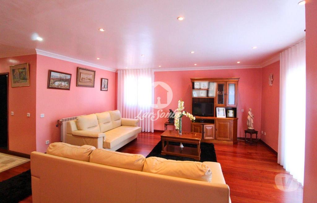 Apartamentos a venda Barcelos - Fotos para Barcelos-Moradia Individual em Barcelos (265-M-01283)