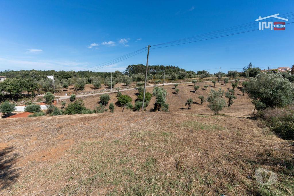 Terrenos Ourém - Fotos para TERRENO URBANO COM AREA 5020 M2 EM FONTAINHAS DA SERRA -