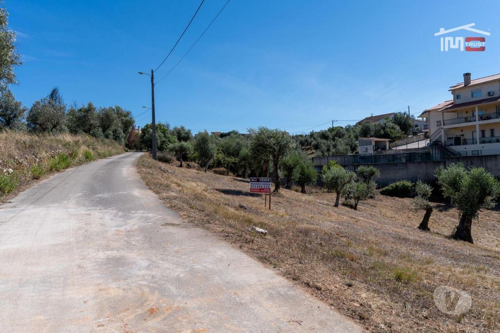 Terrenos Ourém - Fotos para TERRENO URBANO COM AREA 5020 M2 EM FONTAINHAS DA SERRA -