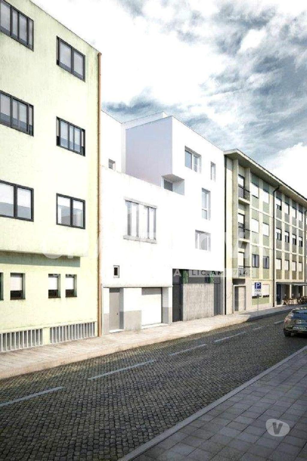 Apartamentos a venda Porto - Fotos para T2 Duplex c Terraço - Porto (Junto piscinas da Constituição)