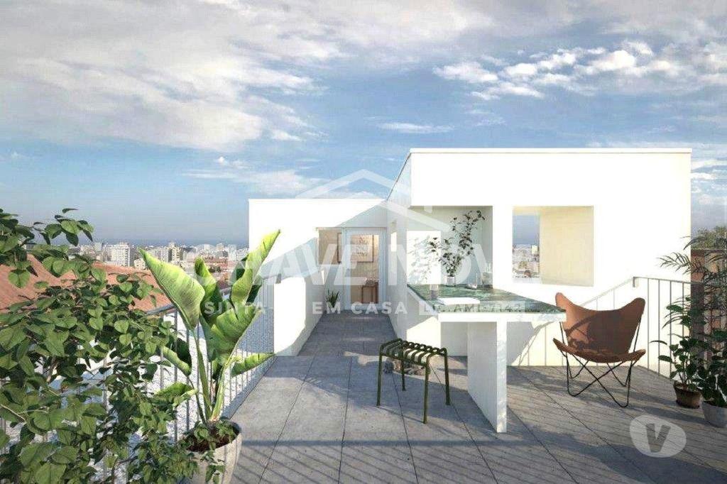 Apartamentos a venda Porto - Fotos para T2 Duplex c Terraço - Porto (Junto piscinas da Constituição)