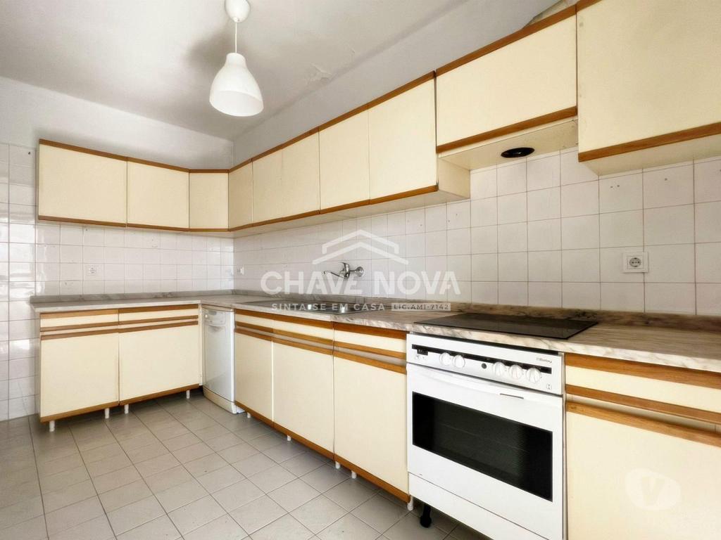 Apartamentos a venda Vila Nova de Gaia - Fotos para Apartamento T2 c Lugar de Garagem + Arrumos na Afurada (Jardins