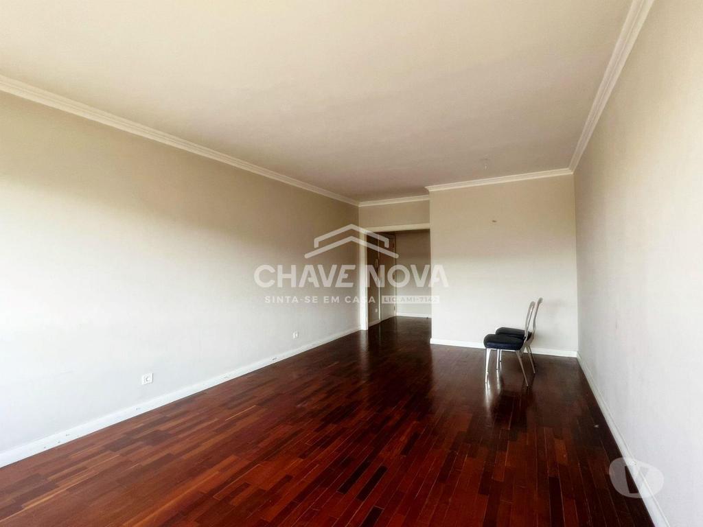 Apartamentos a venda Vila Nova de Gaia - Fotos para Apartamento T2 c Lugar de Garagem + Arrumos na Afurada (Jardins