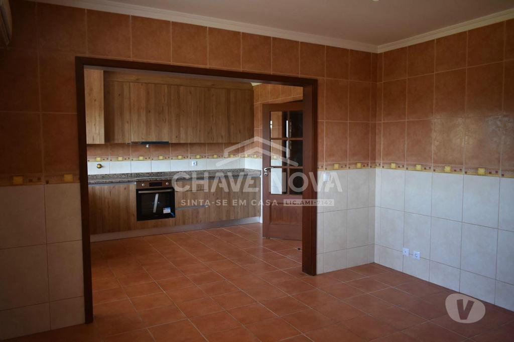 Apartamentos a venda Albergaria-a-Velha - Fotos para Moradia Geminada v3 em Albergaria a Velha (OD 02046)