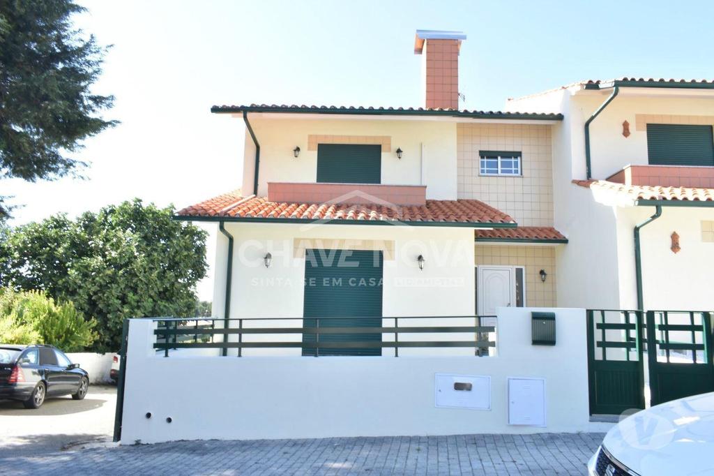 Apartamentos a venda Albergaria-a-Velha - Fotos para Moradia Geminada v3 em Albergaria a Velha (OD 02046)