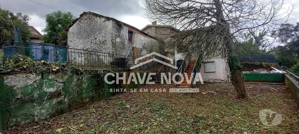 Apartamentos a venda Gondomar - Fotos para CASA COM TERRENO INDEPENDENTE PARA RECONSTRUIR (RT 02381)