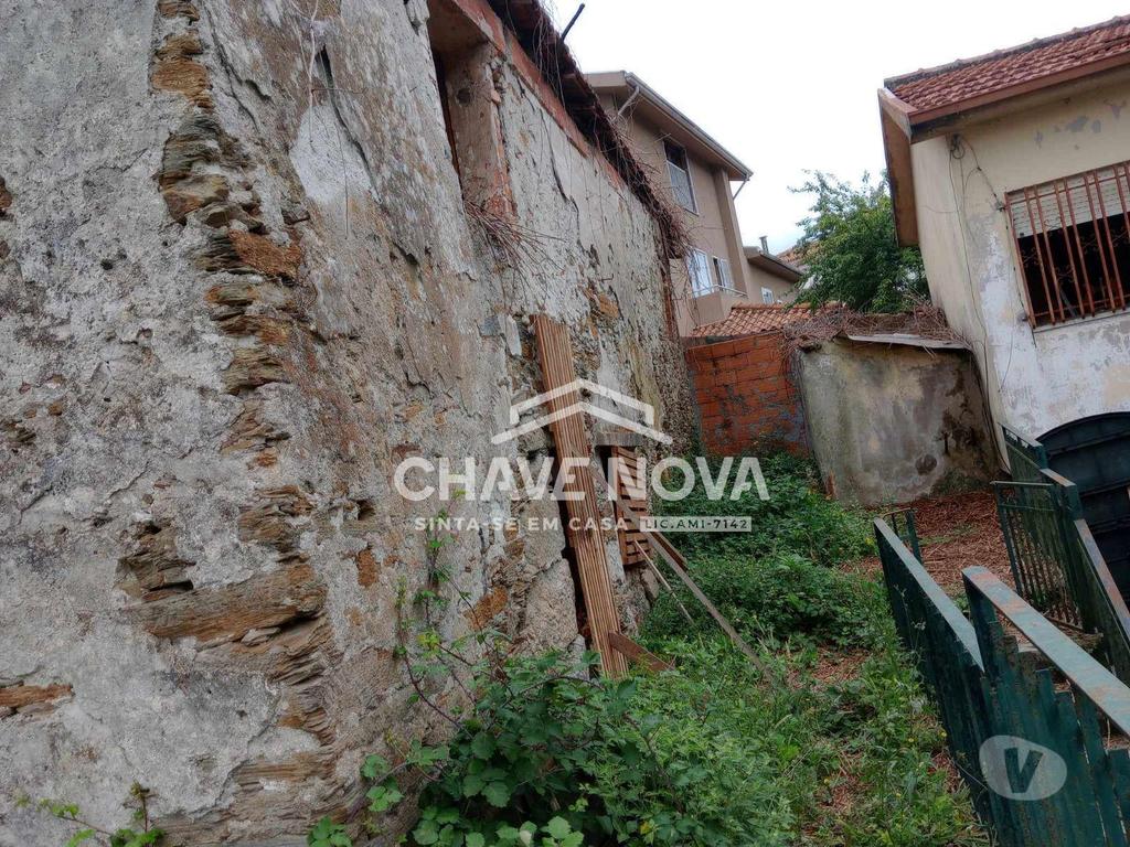 Apartamentos a venda Gondomar - Fotos para CASA COM TERRENO INDEPENDENTE PARA RECONSTRUIR (RT 02381)