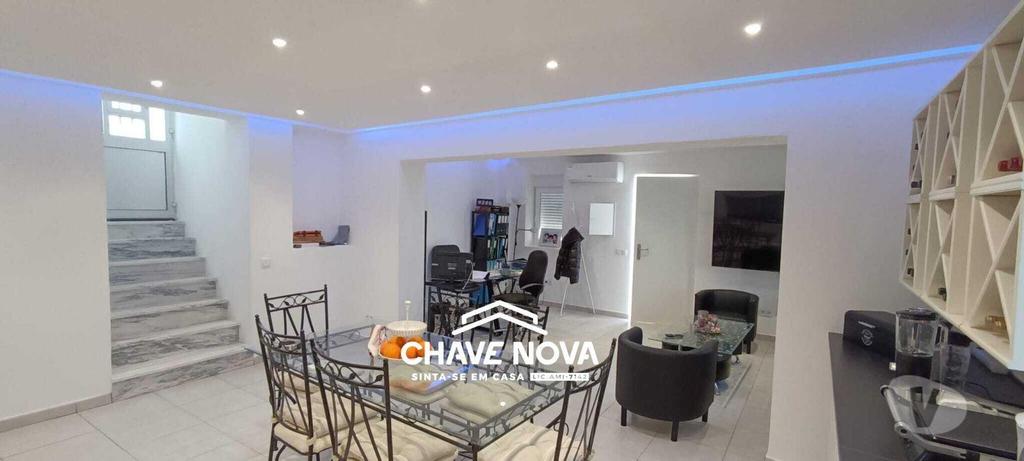 Apartamentos a venda Faro - Fotos para Faro-Apartamento T1+2 em Faro (GN 01759)