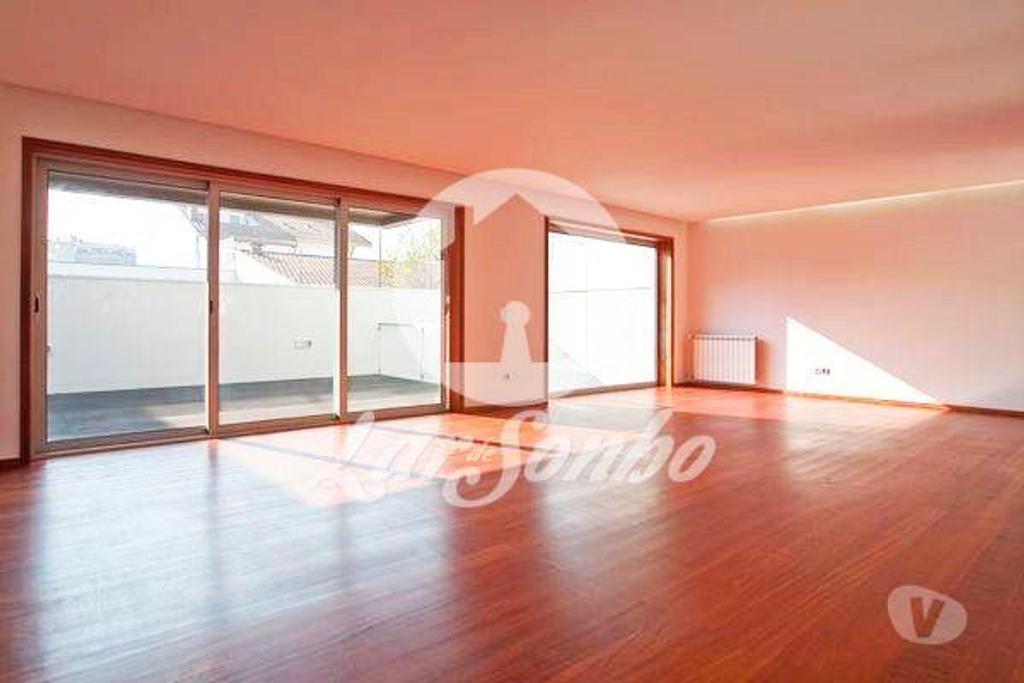 Apartamentos a venda Espinho - Fotos para Espinho-MORADIA T5+1 DE LUXO EM ESPINHO (259-M-00063)