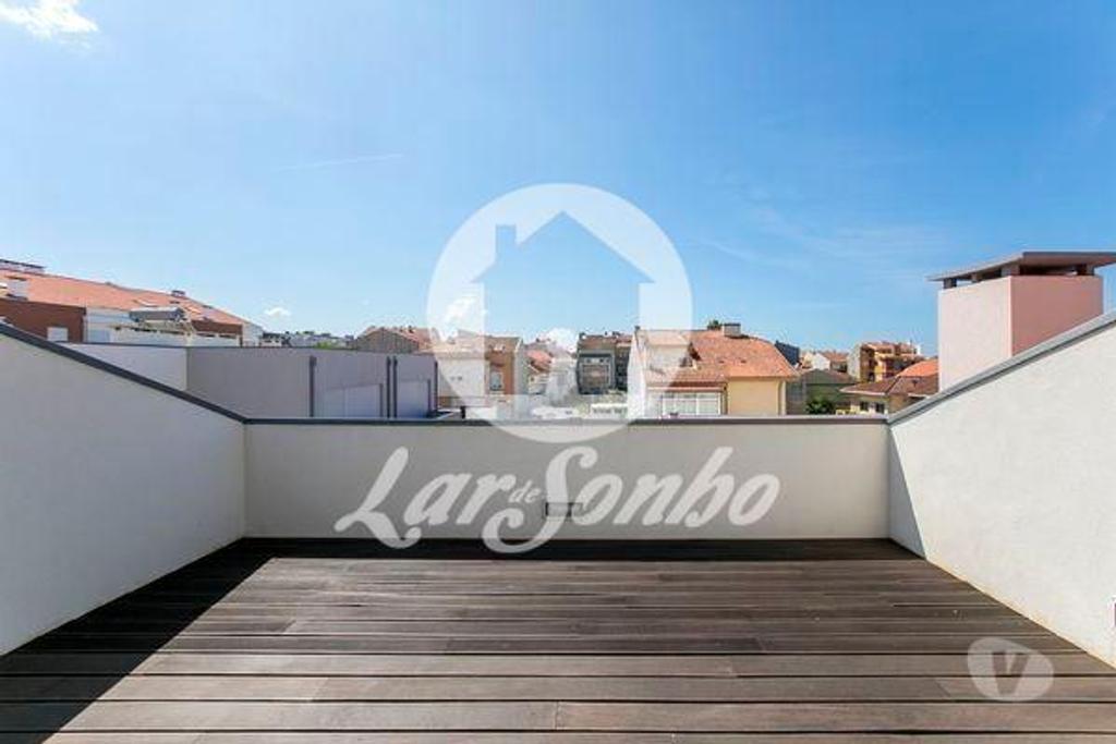 Apartamentos a venda Espinho - Fotos para Espinho-MORADIA T5+1 DE LUXO EM ESPINHO (259-M-00063)