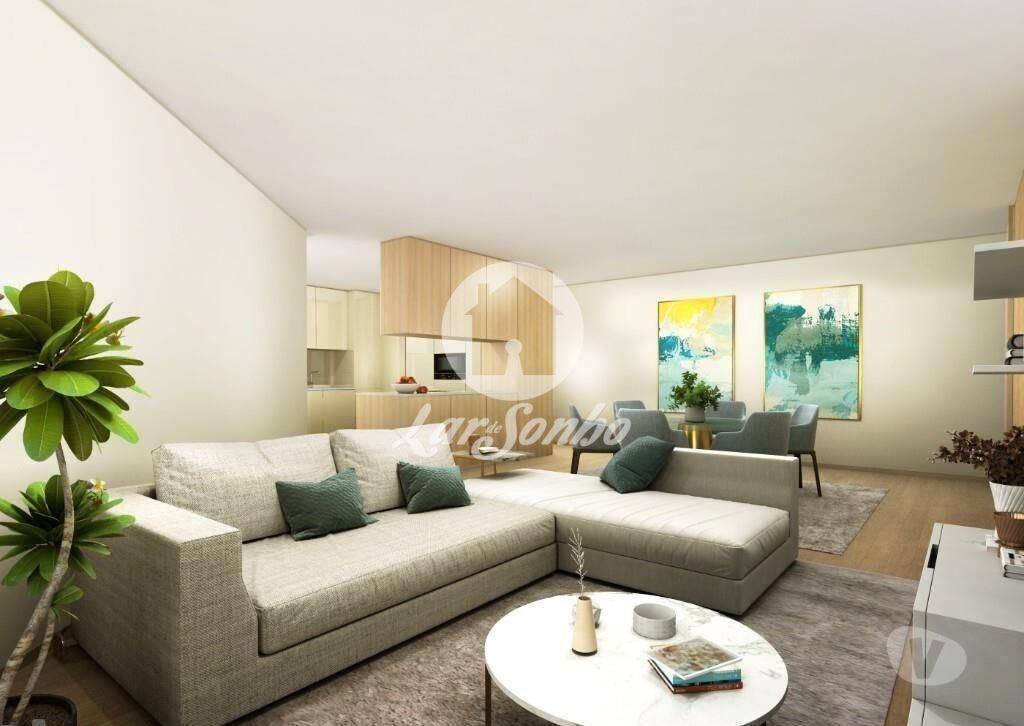 Apartamentos a venda Porto - Fotos para Apartamento T2, situado na Rua da Constituição (258-A-00491)