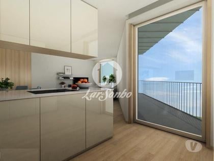 Apartamentos a venda - Fotos para Apartamento T2, situado na Rua da Constituição (258-A-00491)