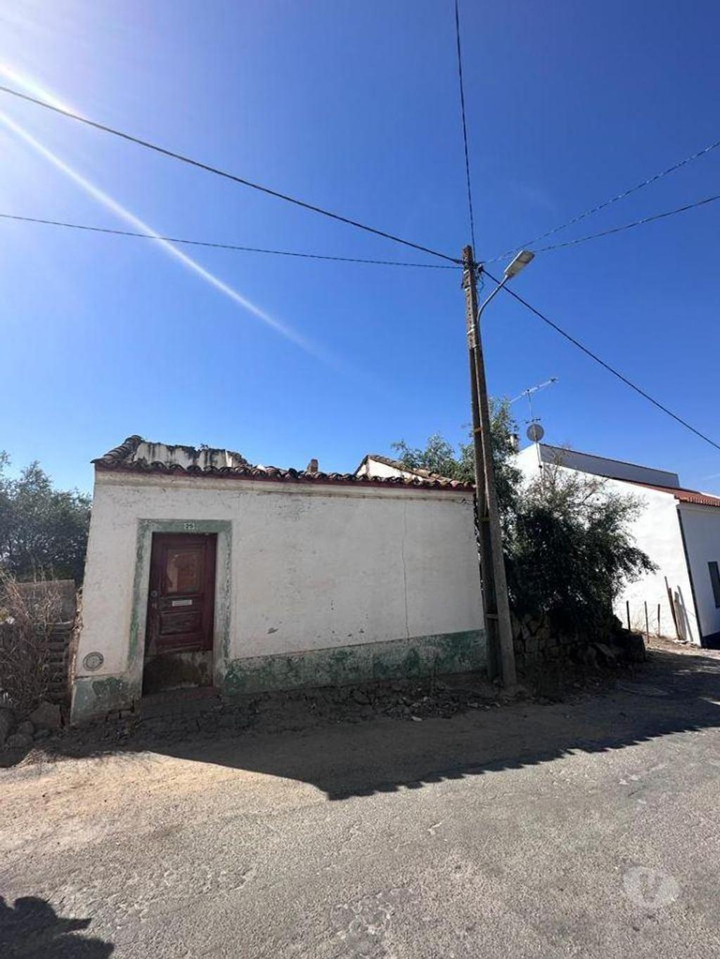 Terrenos Reguengos de Monsaraz - Fotos para Terreno Misto em Perolivas destinado a habitação (Casa em Ruínas