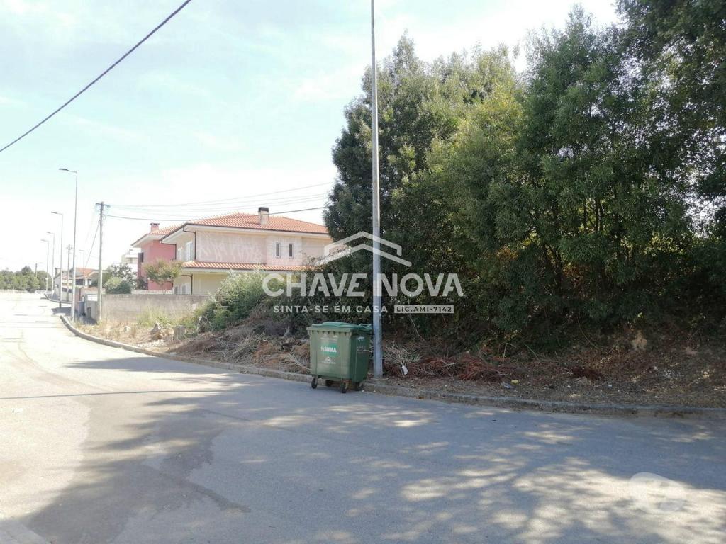 Terrenos Vila Nova de Gaia - Fotos para Lote de Terreno para Moradia Geminada em Perosinho. (MAD 01506)