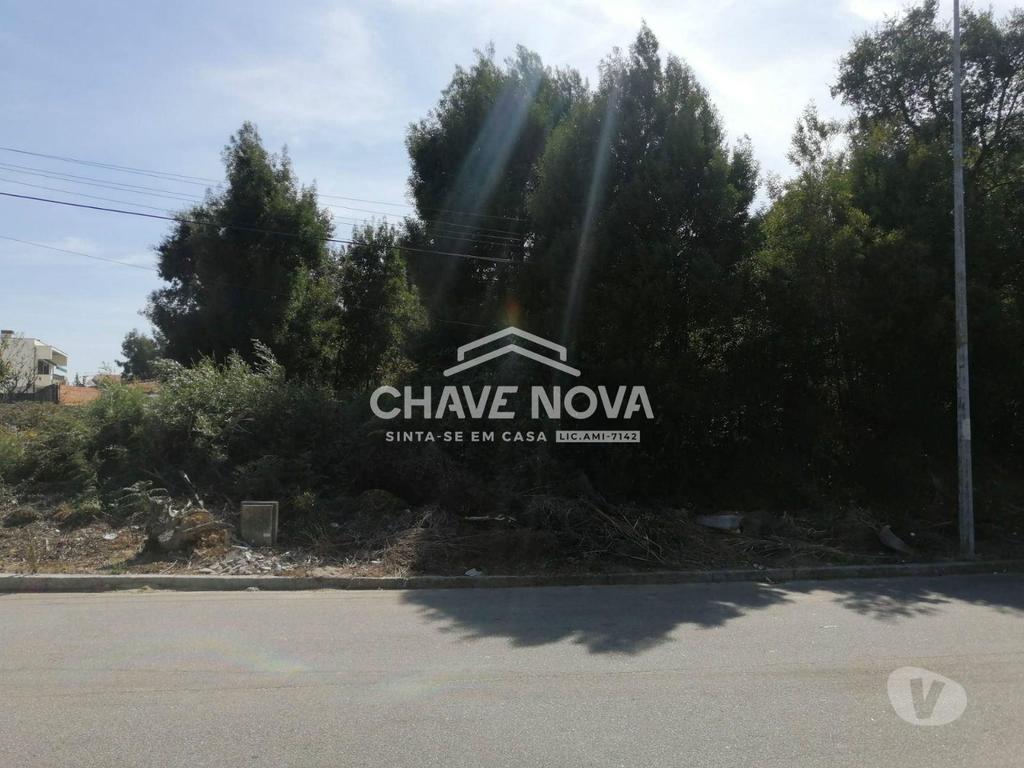 Terrenos Vila Nova de Gaia - Fotos para Lote de Terreno para Moradia Geminada em Perosinho. (MAD 01506)