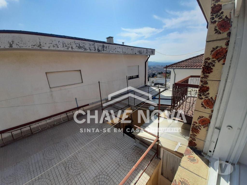 Apartamentos a venda Gondomar - Fotos para Moradia T4+1 (Mais prédio com dois apartamentos T2) (RT 02457)