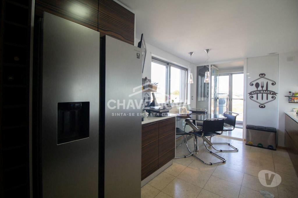 Apartamentos a venda Vila Nova de Gaia - Fotos para Excelente T4 com vistas deslumbrantes Rio Douro e Porto