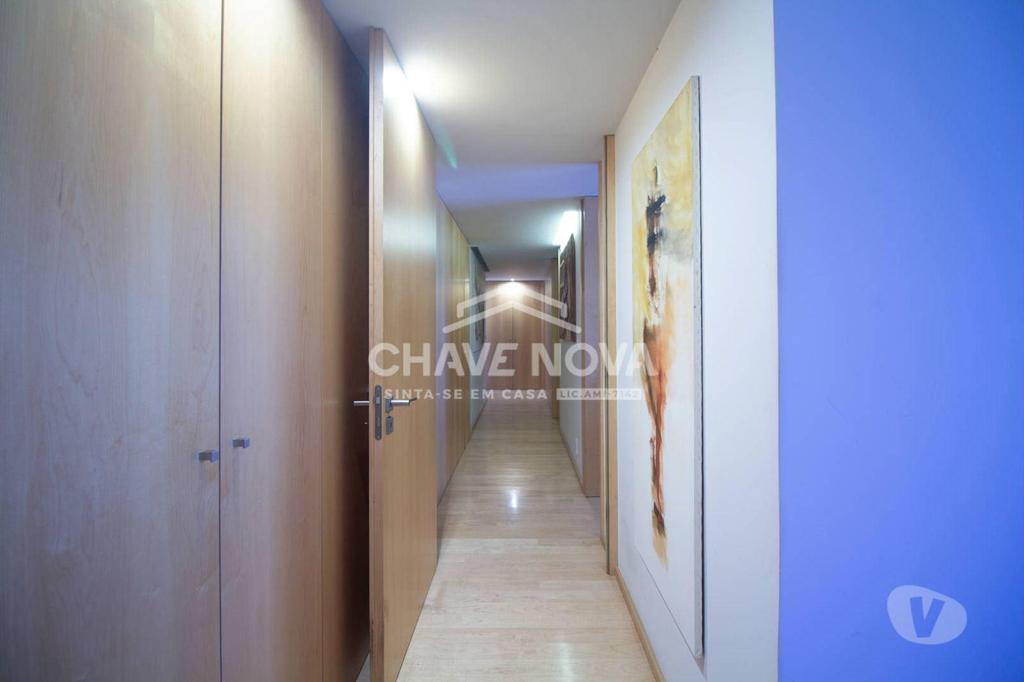 Apartamentos a venda Vila Nova de Gaia - Fotos para Excelente T4 com vistas deslumbrantes Rio Douro e Porto