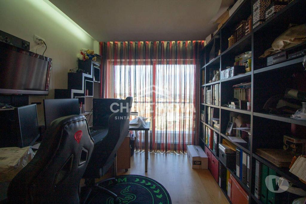 Apartamentos a venda Vila Nova de Gaia - Fotos para Excelente T4 com vistas deslumbrantes Rio Douro e Porto