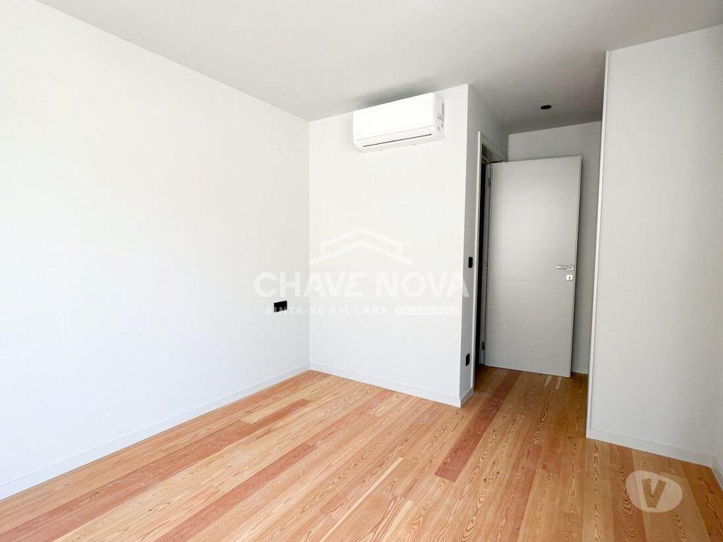 Apartamentos a venda Vila Nova de Gaia - Fotos para Apartamento T1 Novo na Avenida da Republica, VN Gaia (SMF 02520)