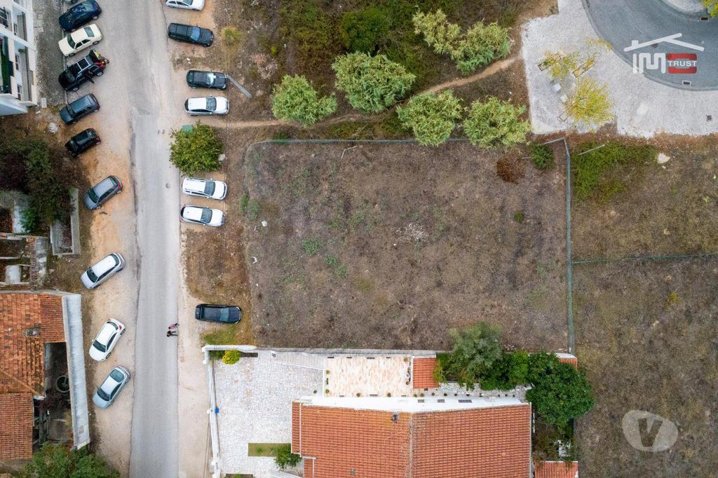 Comprar Loja Ourém - Fotos para Terreno para Construção de Prédio