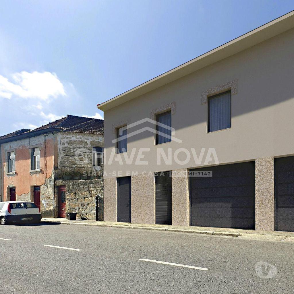 Apartamentos a venda Maia - Fotos para Moradia T3 p remodelar - Centro da Maia (com piscina)
