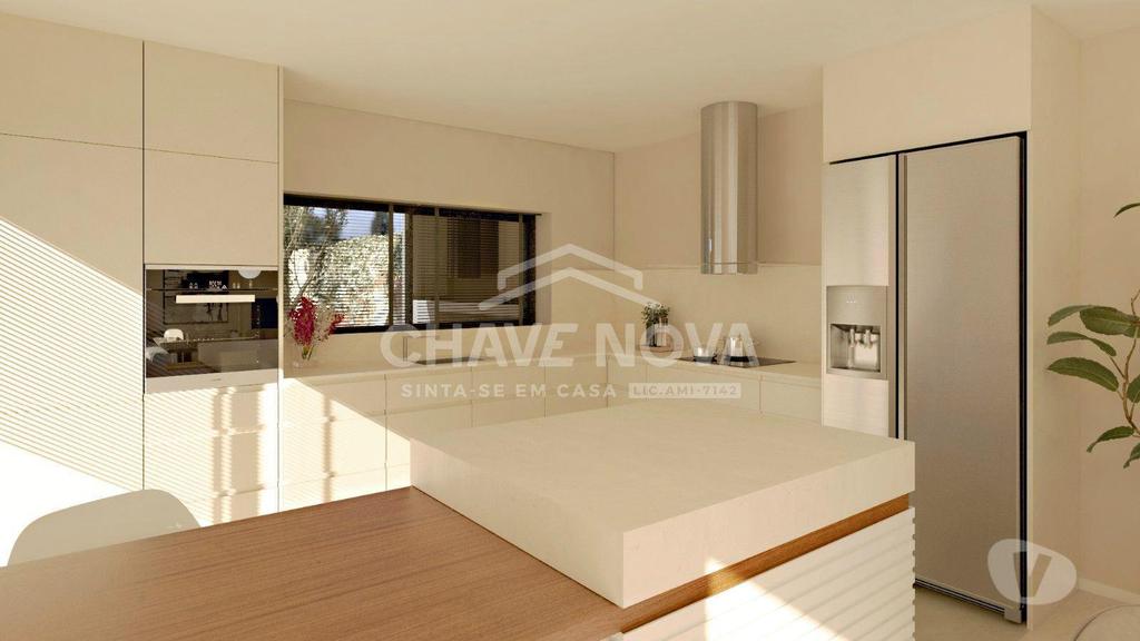 Apartamentos a venda Maia - Fotos para Moradia T3 p remodelar - Centro da Maia (com piscina)