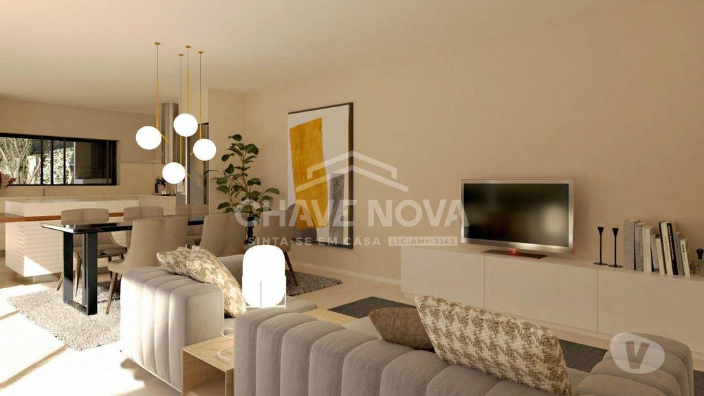 Apartamentos a venda Maia - Fotos para Moradia T3 p remodelar - Centro da Maia (com piscina)