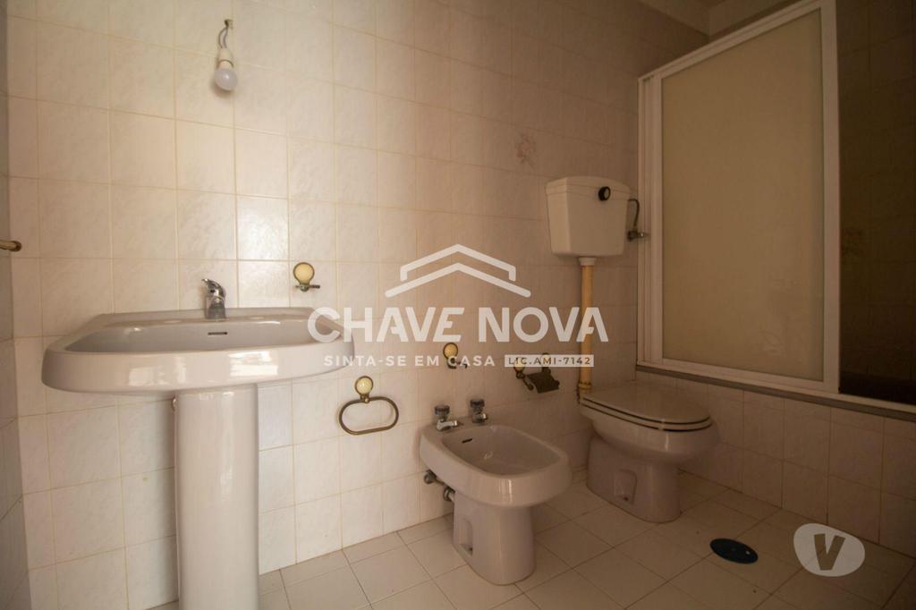Apartamentos a venda Vila Nova de Gaia - Fotos para Vila-nova-de-gaia-Apartamento T2 em Gaia (AR 04018)