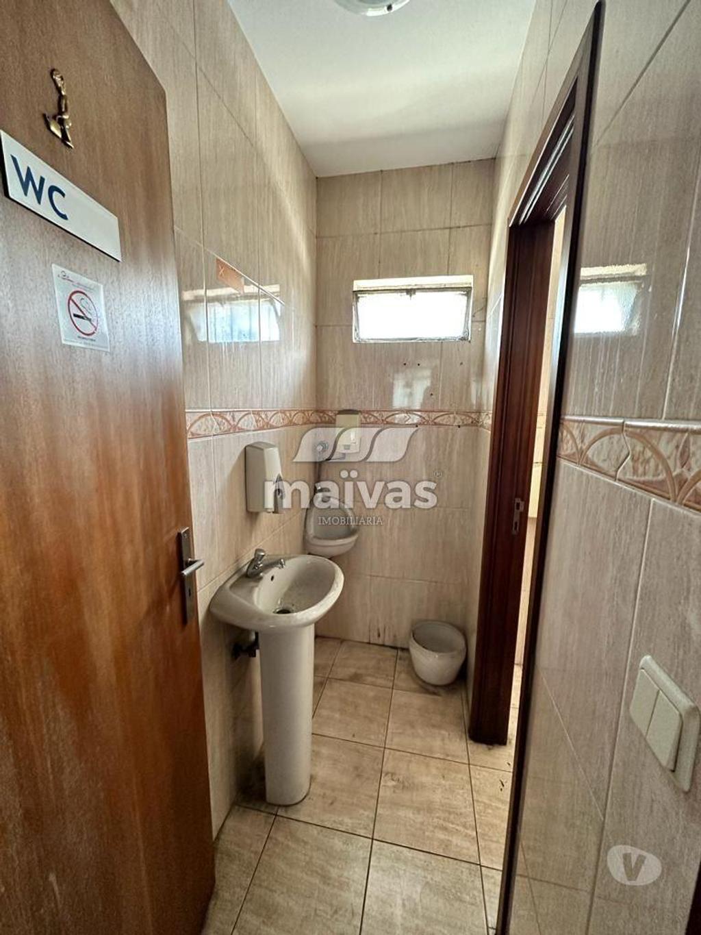 Comprar Loja Vila Verde - Fotos para Loja, para venda, Vila Verde - Vila Verde e Barbudo