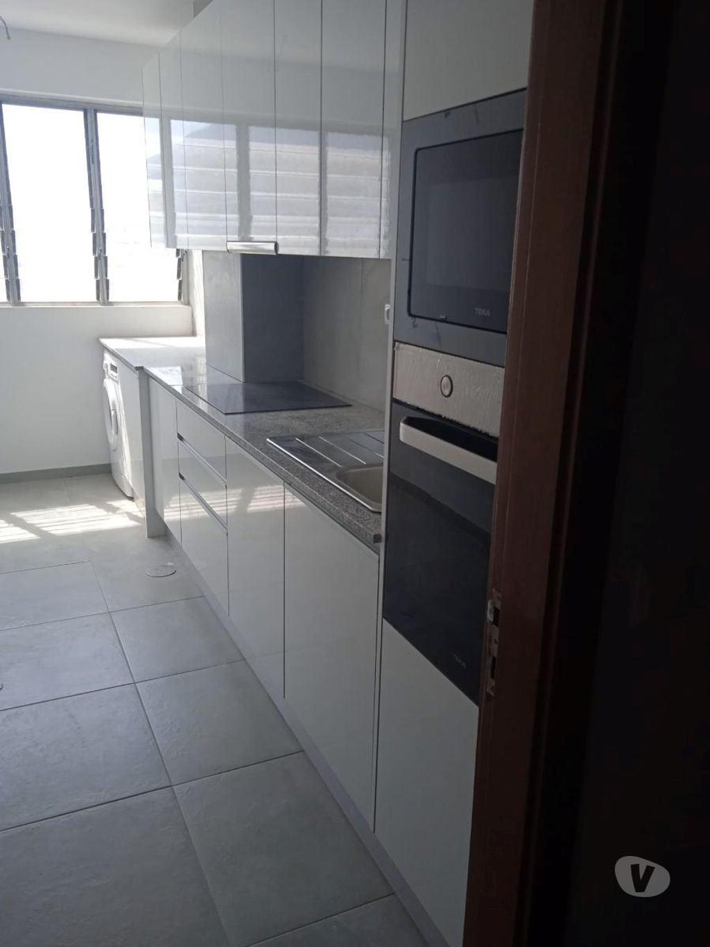 Apartamentos a venda Matosinhos - Fotos para Excelente t3 renovado-coz.equipada-padrão da Légua (04115)