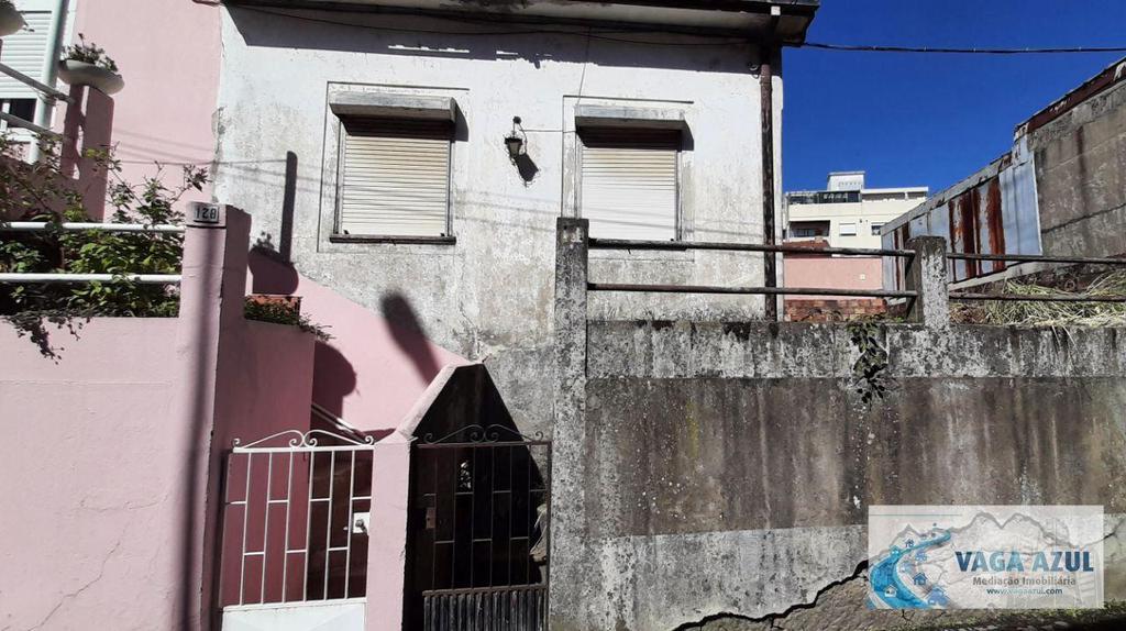 Apartamentos a venda Gondomar - Fotos para Moradia Térrea T1 com quintal e anexo para Recuperar na Venda