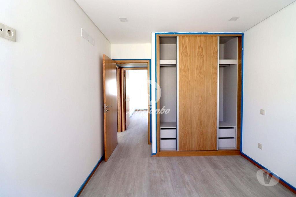 Apartamentos a venda Espinho - Fotos para Espinho-Moradia Terrea Em Espinho (259-M-00165)