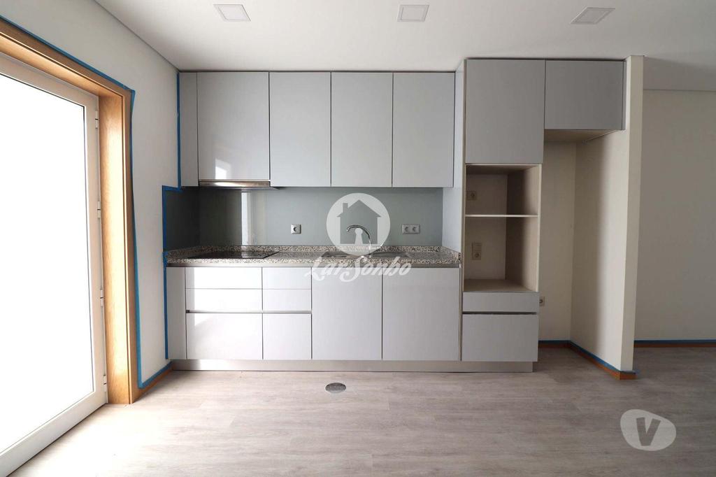 Apartamentos a venda Espinho - Fotos para Espinho-Moradia Terrea Em Espinho (259-M-00165)
