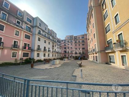 Apartamentos para vender - Fotos para Apartamento T2 localizado em Oliveira do Douro, Vila Nova de