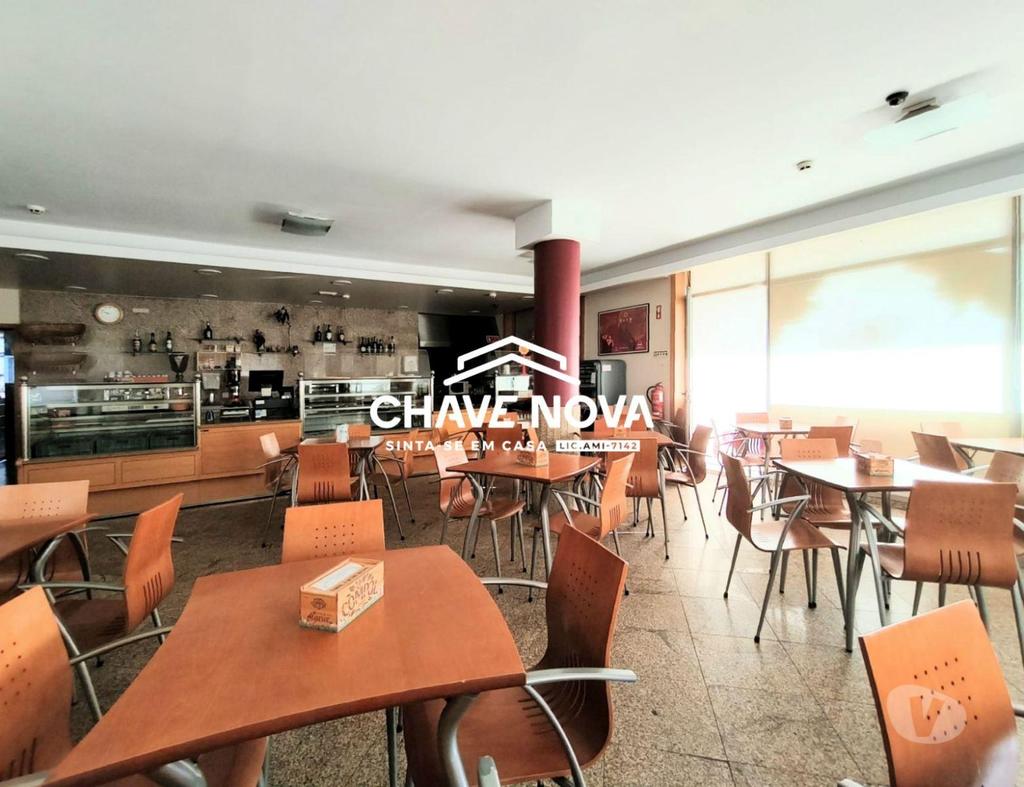 Comprar Loja Santa Maria da Feira - Fotos para Padaria para trespasse em Mosteirô, Santa Maria da Feira