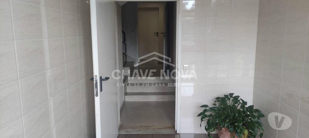 Apartamentos a venda Vila Nova de Gaia - Fotos para Vila-nova-de-gaia-Apartamento T2 em Oliveira do Douro (OD 02118)